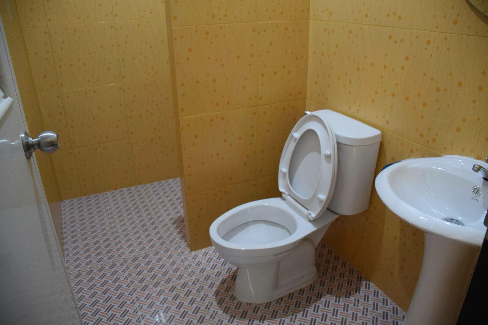 Auberge de jeunesse Baan Longhaad à Ko Lanta Extérieur photo